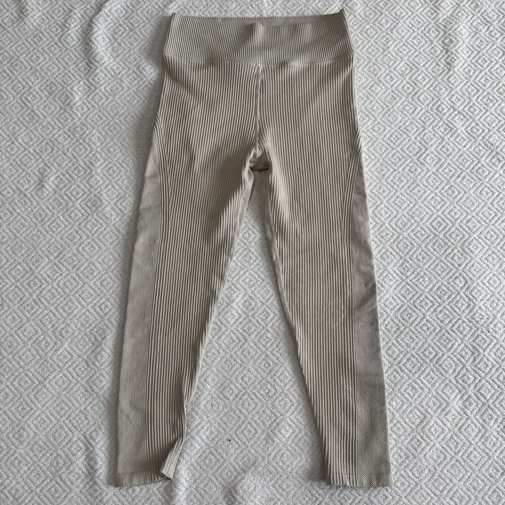 NWOT Offline by Aerie Sz L Stretchy Beige Ridged Leggings